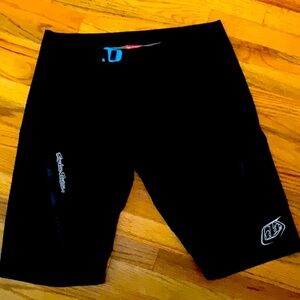 Troy Lee Design Resist shorts size 36